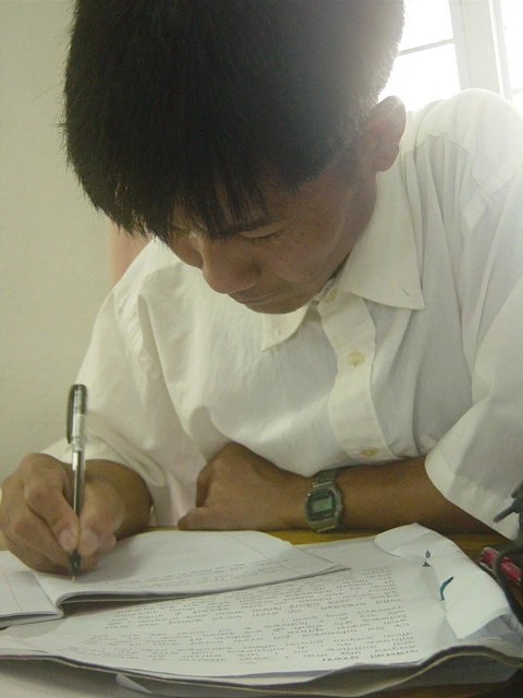 अनुबाद तालिमलाव फोतोर