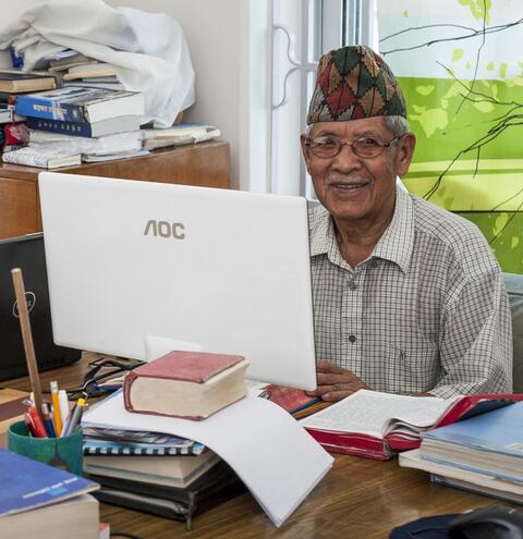 अनुबाद तालिमलाव फोतोर